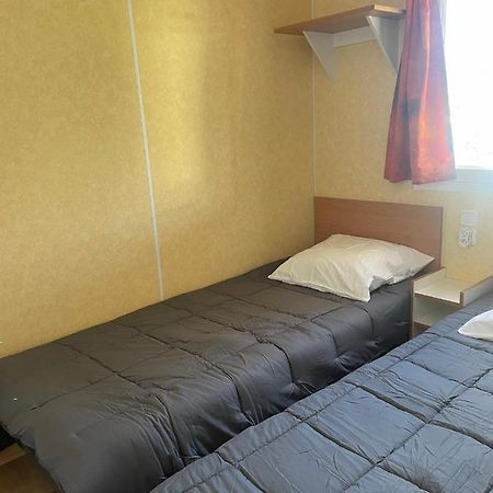 Mobil-Home Au Bord De L'Eau Feins Εξωτερικό φωτογραφία